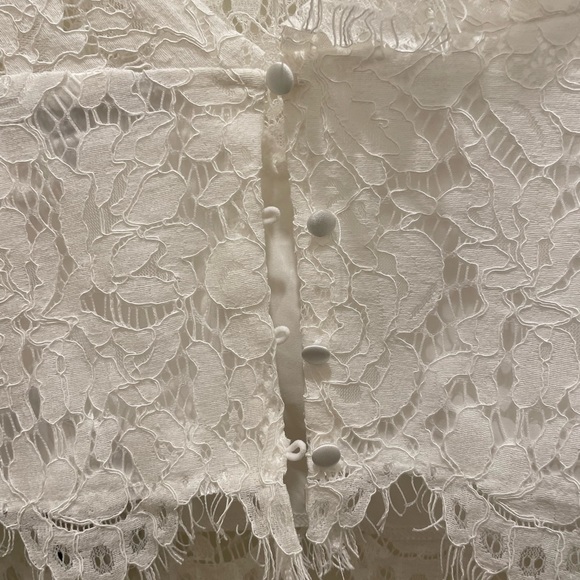Lulu's White Lace Top - Picture 3 of 3